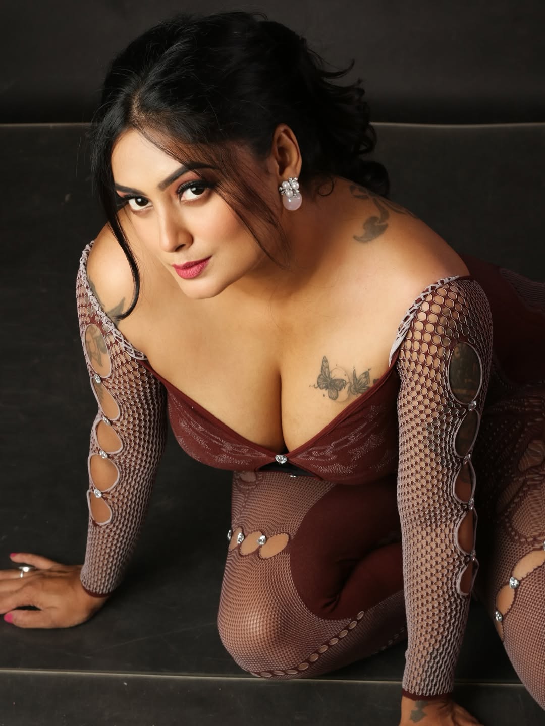 Makeup That Enhances Natural Power