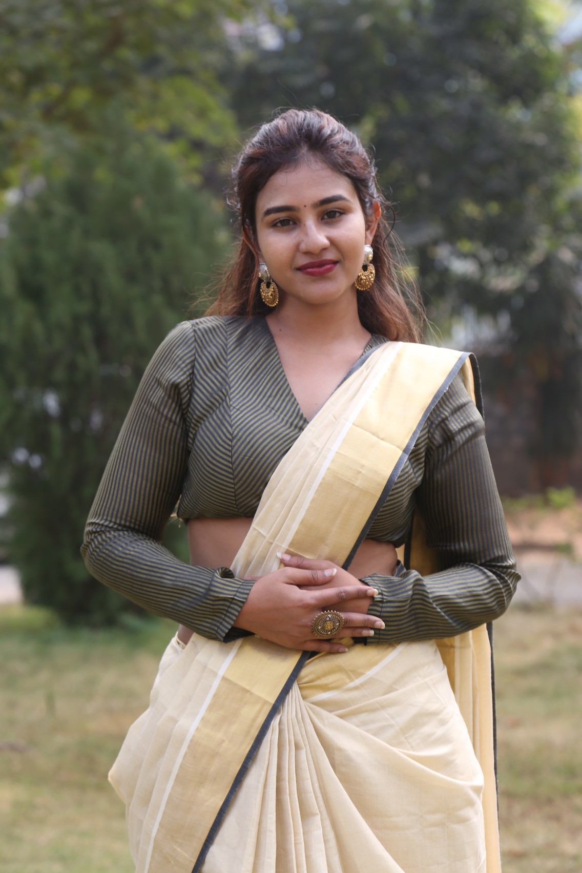 Yashna Muthuluri timeless elegance with modern flair