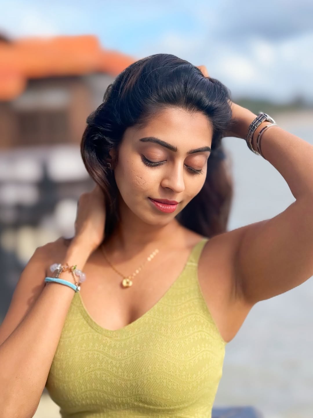 Kuhasini GnanaSeggaran radiates elegance in sunny yellow dress