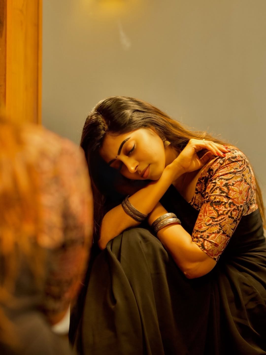 Kuhasini GnanaSeggaran shines with serene stylish elegance