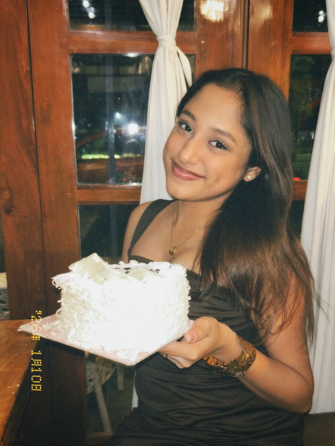 Actress Devayani Daughter Iniya Shares Her 20th Birthday Celebration Photos Attracts Youngsters