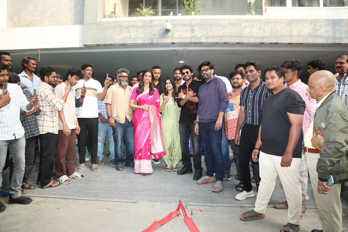 Anaganaga Oka Raju team media pose celebration