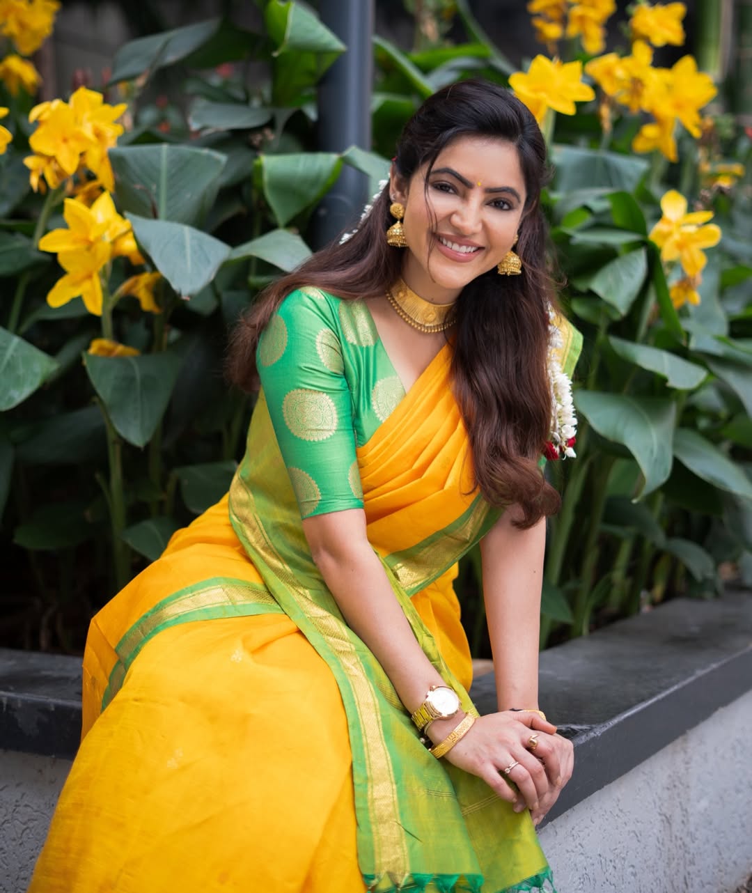 Athulya Ravi stuns in yellow green saree look