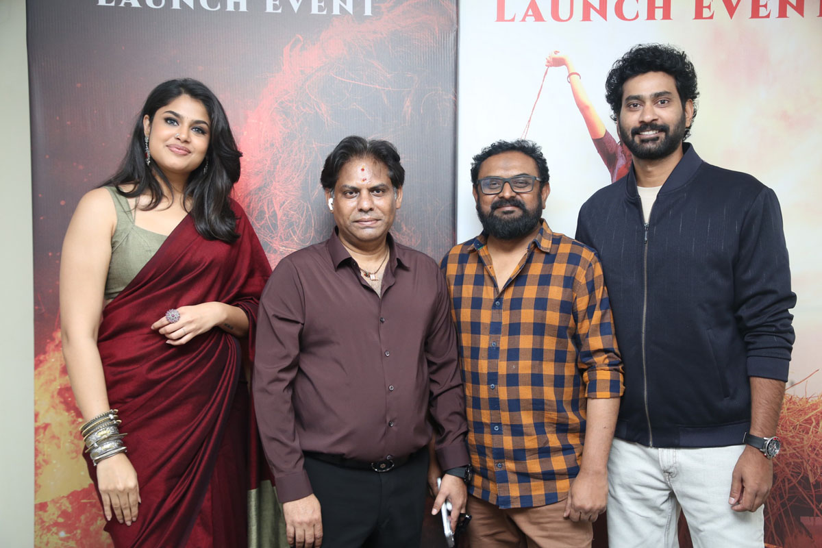 Faria Abdullah and Thiruveer pose with team