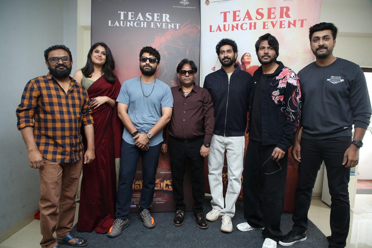 Faria Abdullah Vishwak Sen Thiruveer group pose