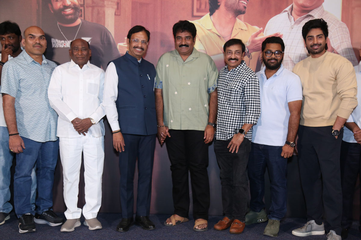 Venkat R Papudippu CP Sajjanar Shiva Kandukuri media moment