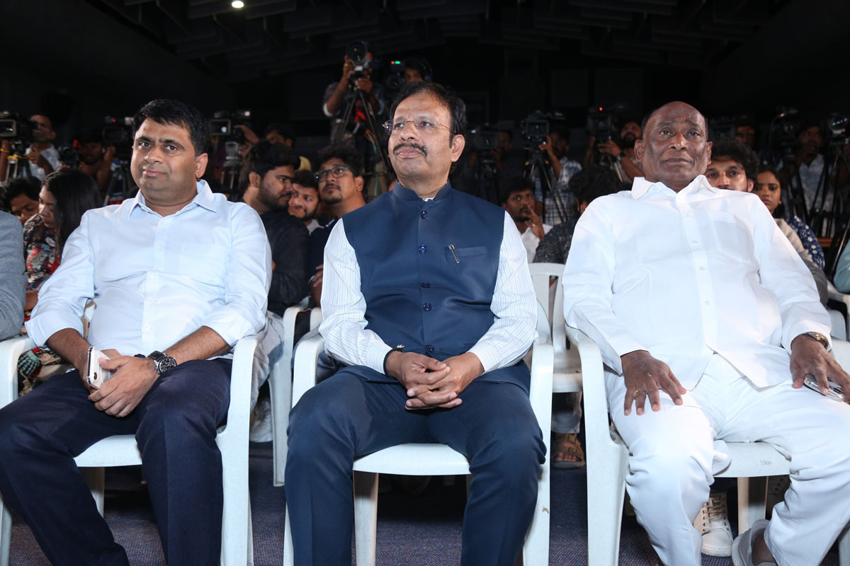 Ravi Kiran Varma CP Sajjanar Niloufer Babu Rao seated