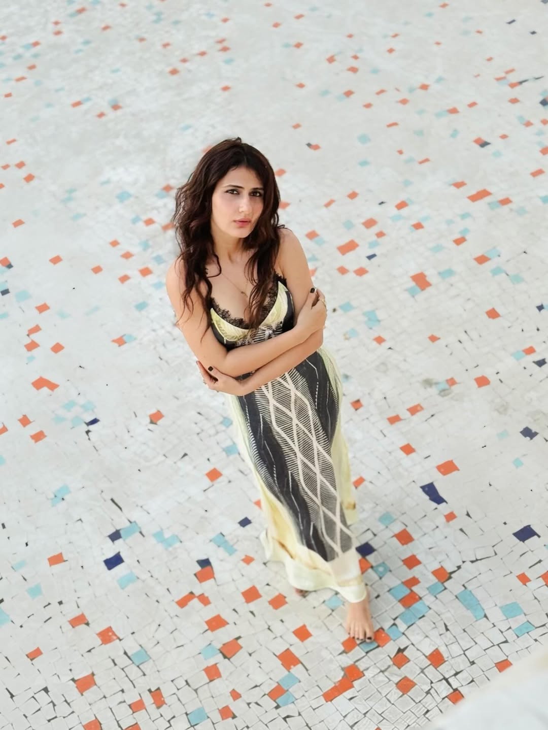 Fatima Sana Shaikh strides confidently in chic look