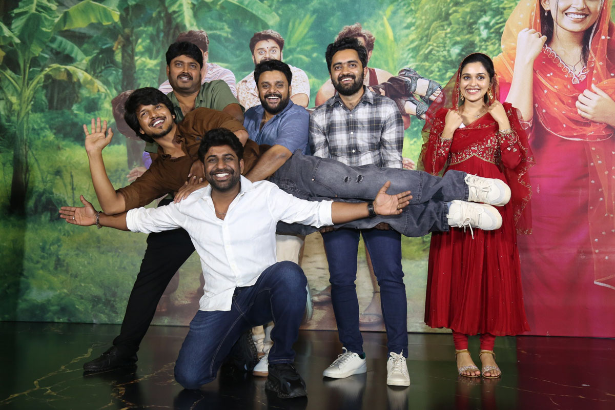 Godari Gattupaina cast fun media moment