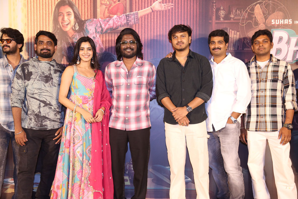 Akhil Raj Suhas Shivani Nagaram with makers