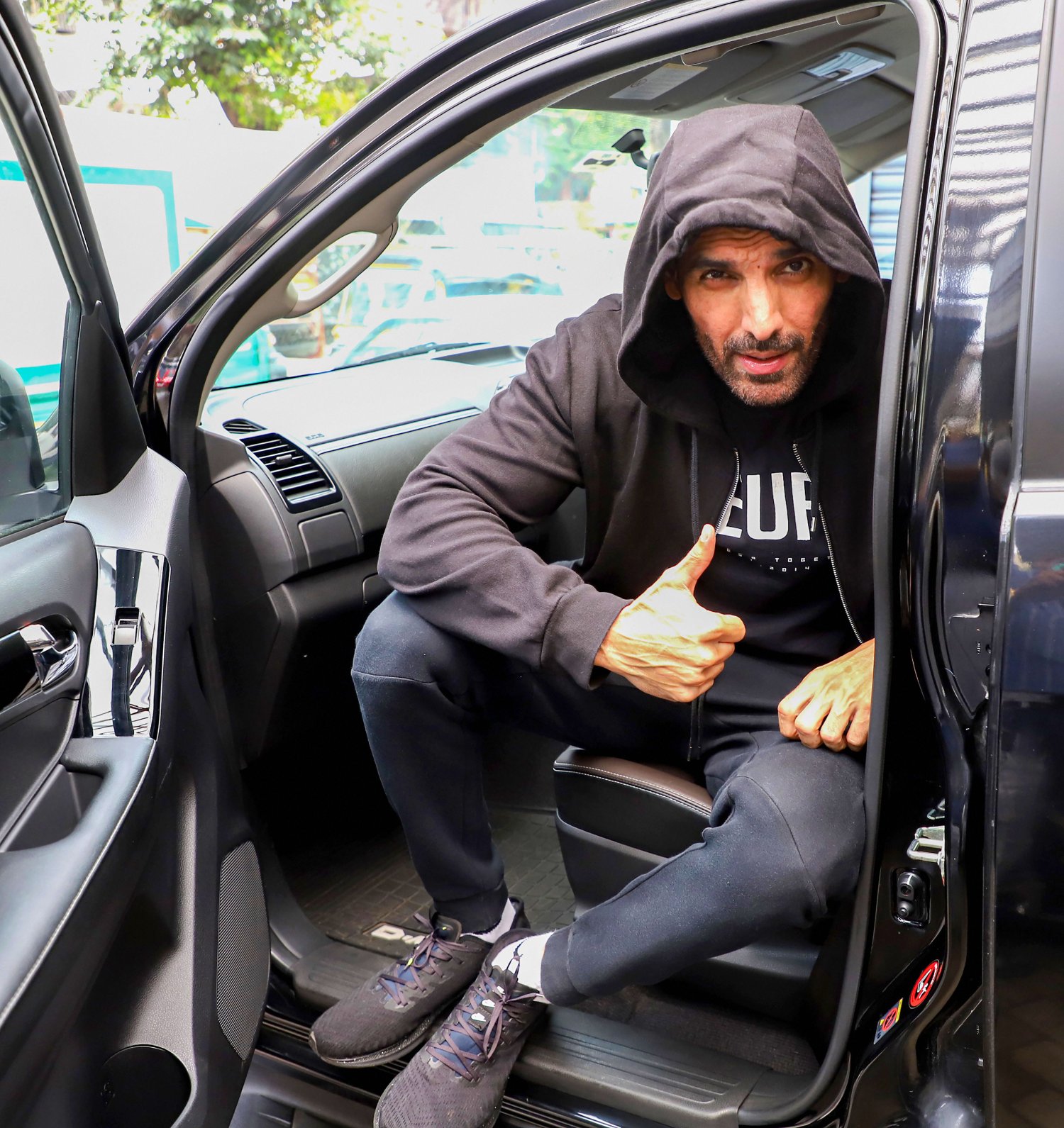 Social Media Reacts: Shock, Curiosity and Concern