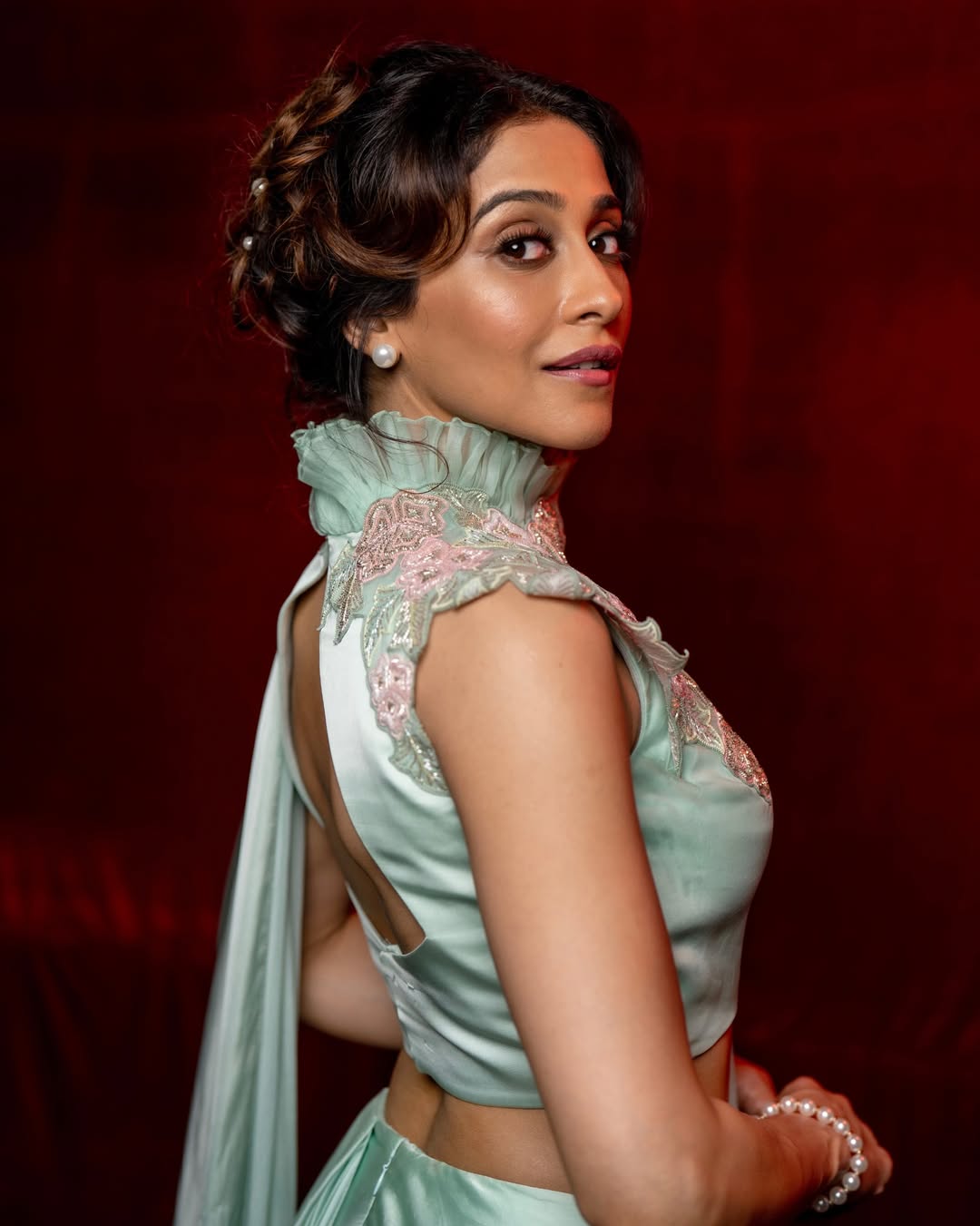 Regina Cassandra elegant look with subtle sass