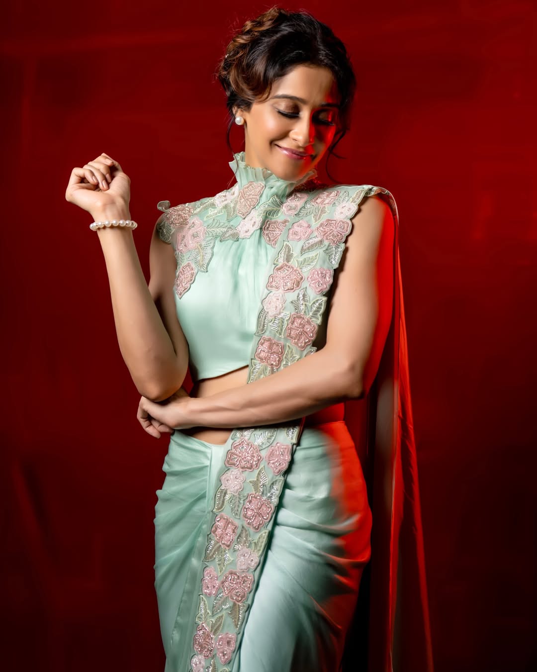 Regina Cassandra graceful style with playful charm