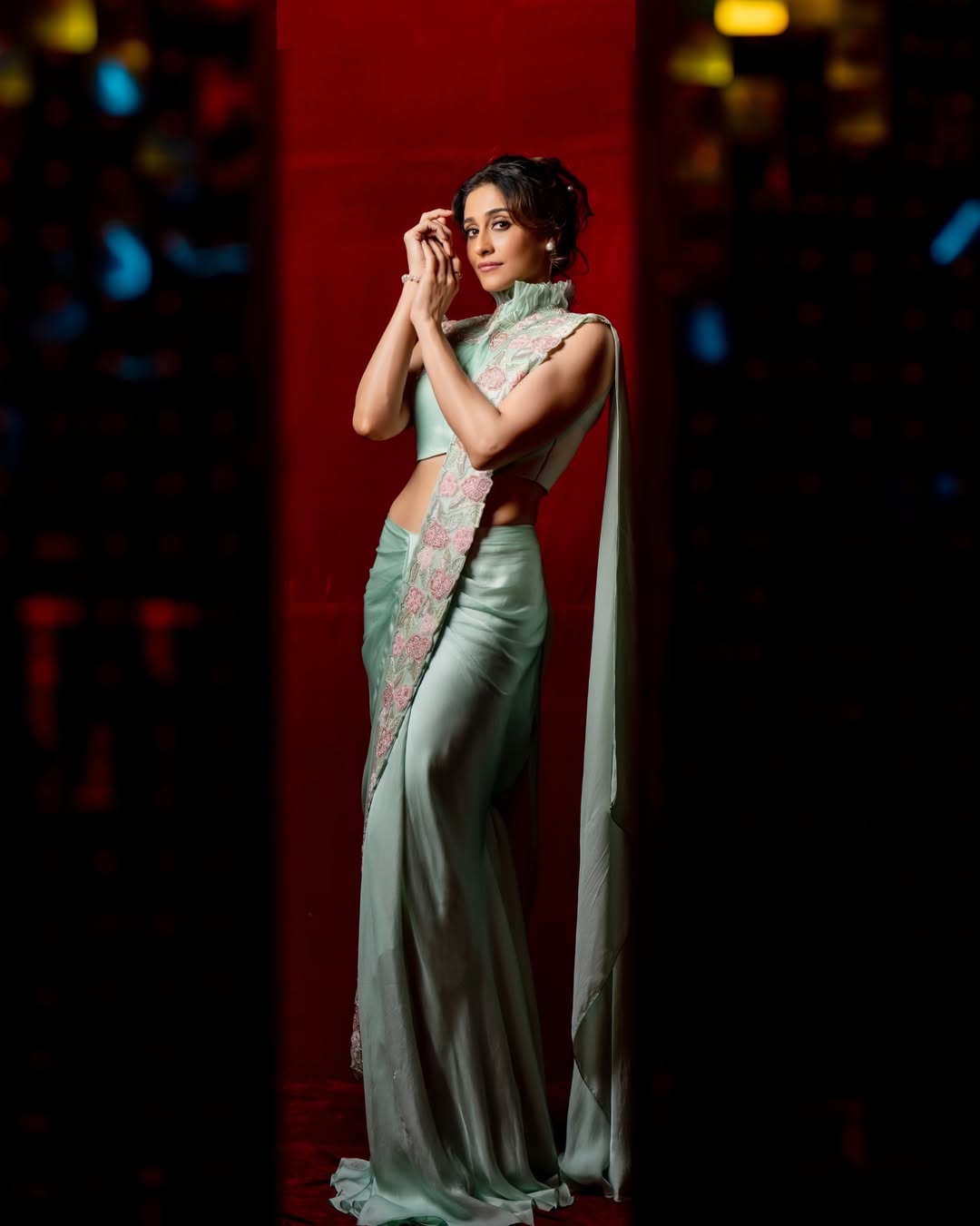 Regina Cassandra sophisticated look stealing spotlight