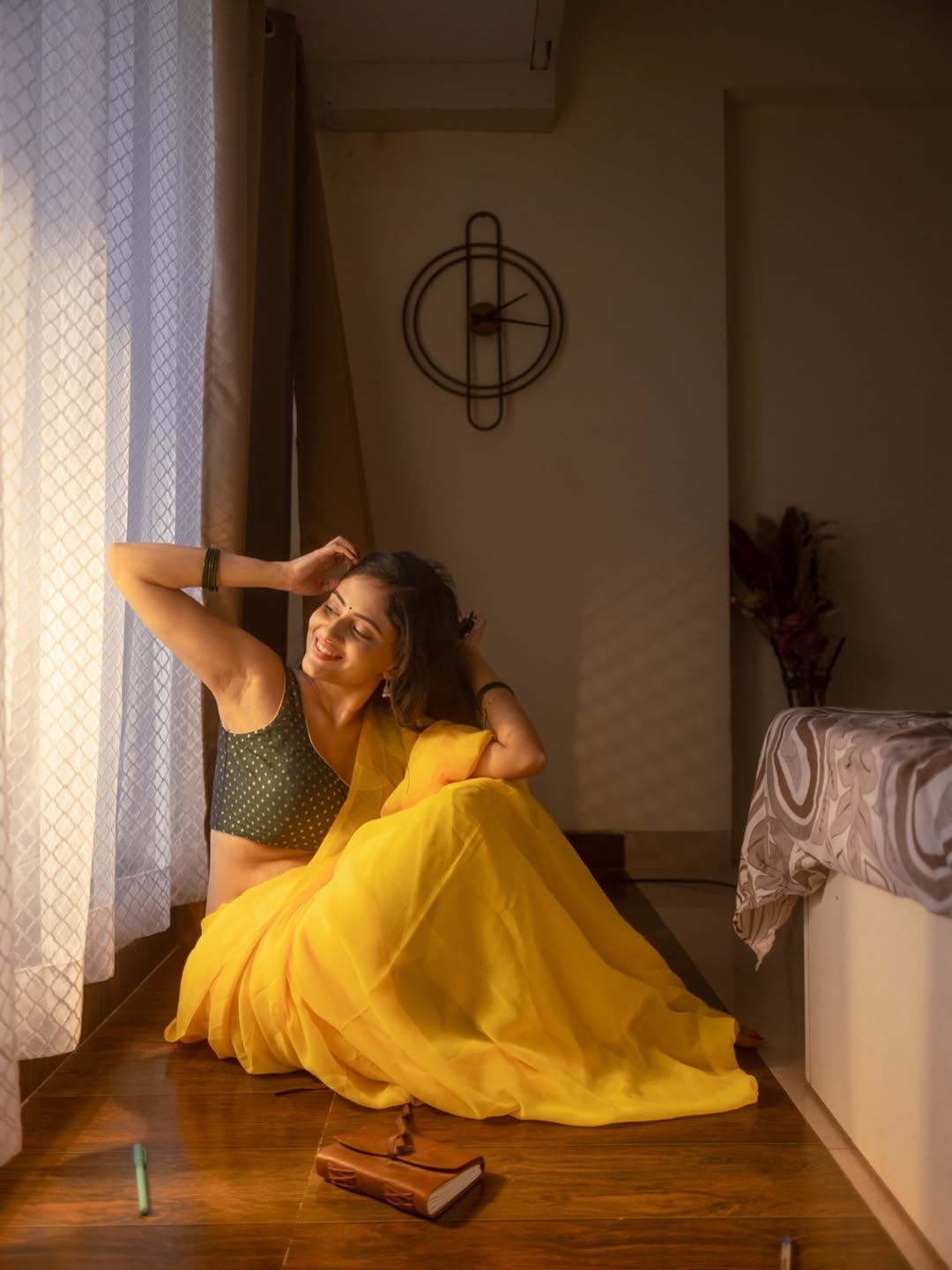 Sanya Thakur glows in vibrant yellow saree