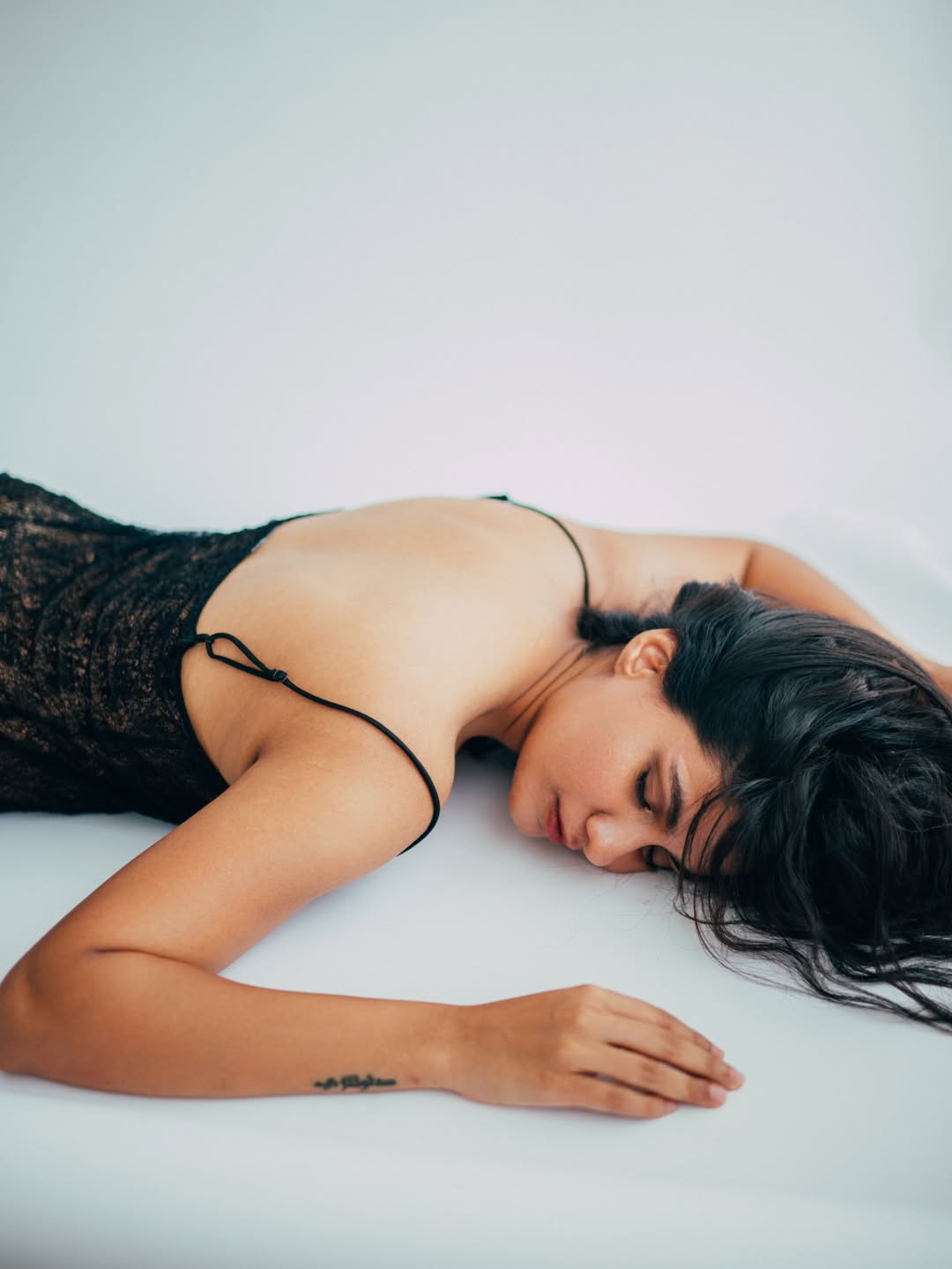 Shreya Dhanwanthary turns lace elegance runway ready