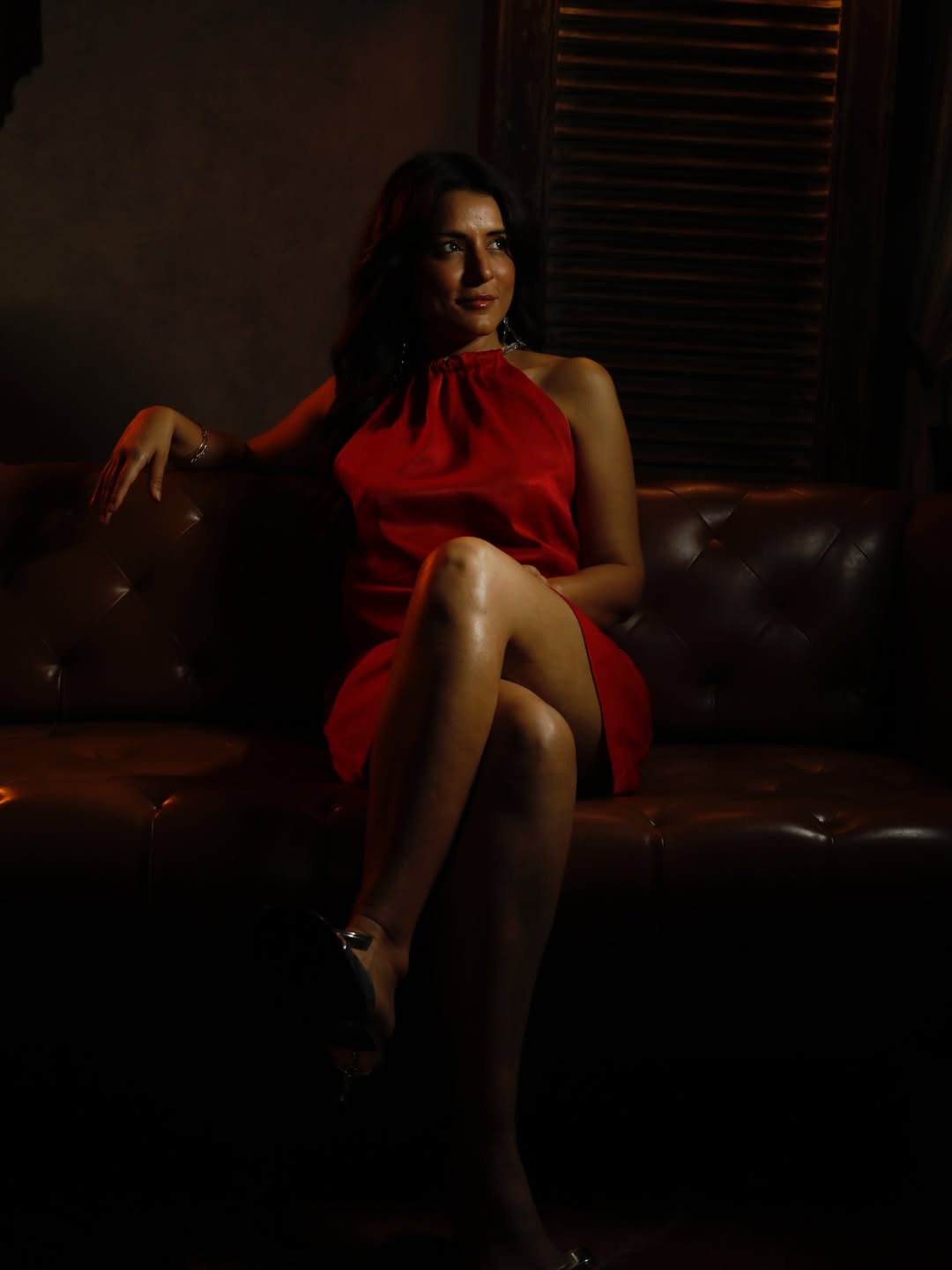 Simple Kaul sizzling red look with sass