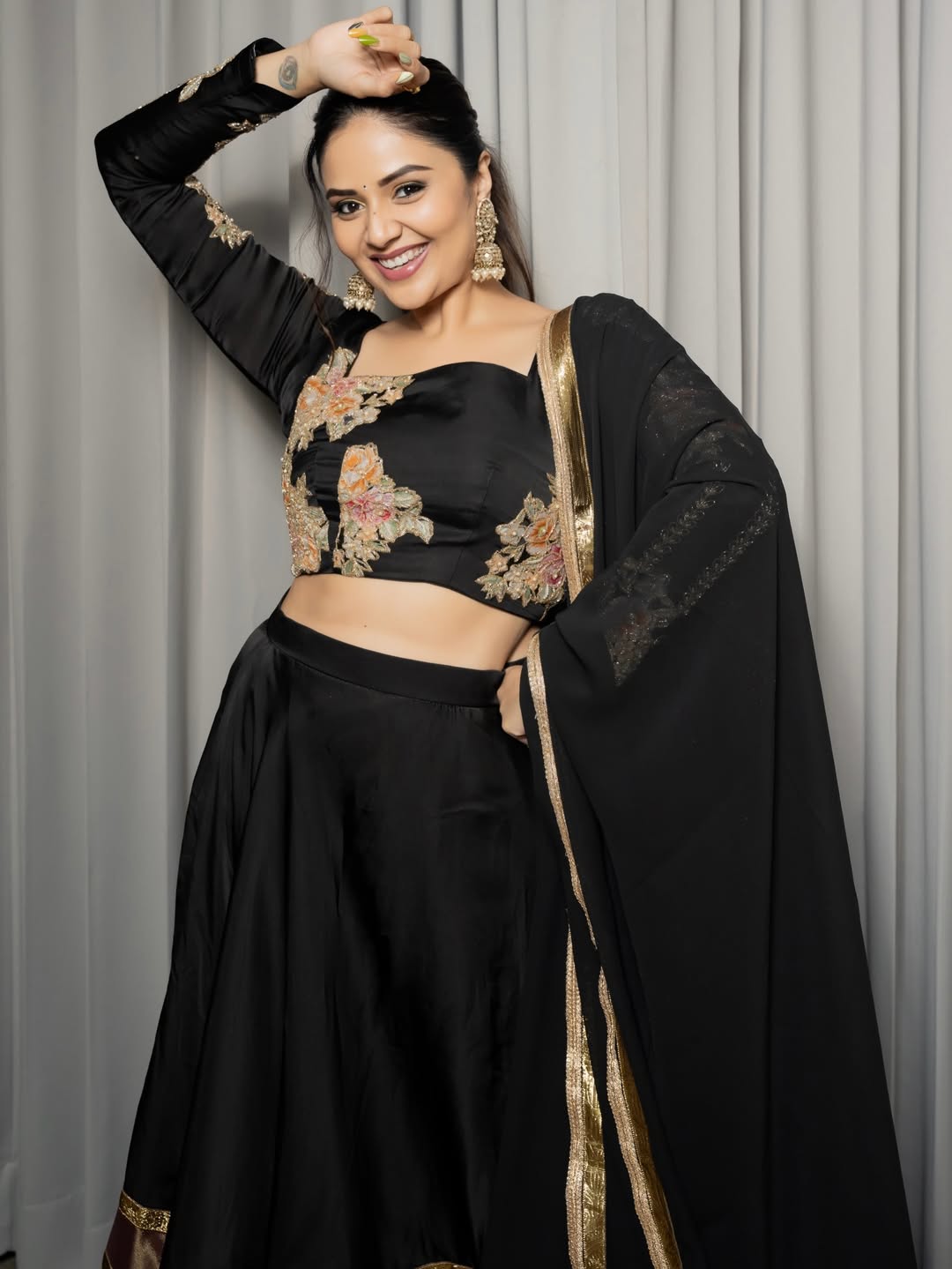 Sreemukhi latest photos