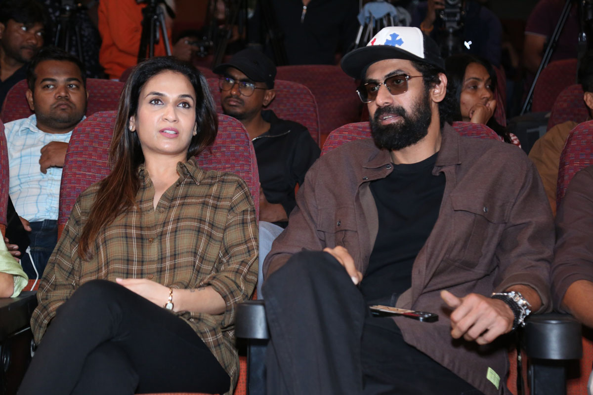 Soundarya Rajinikanth and Rana Daggubati seated at event
