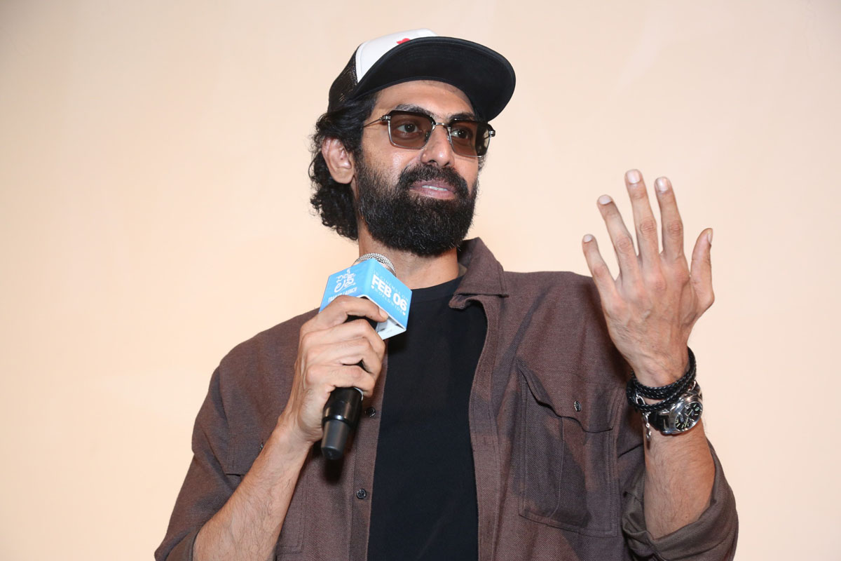 Rana Daggubati delivering speech on stage