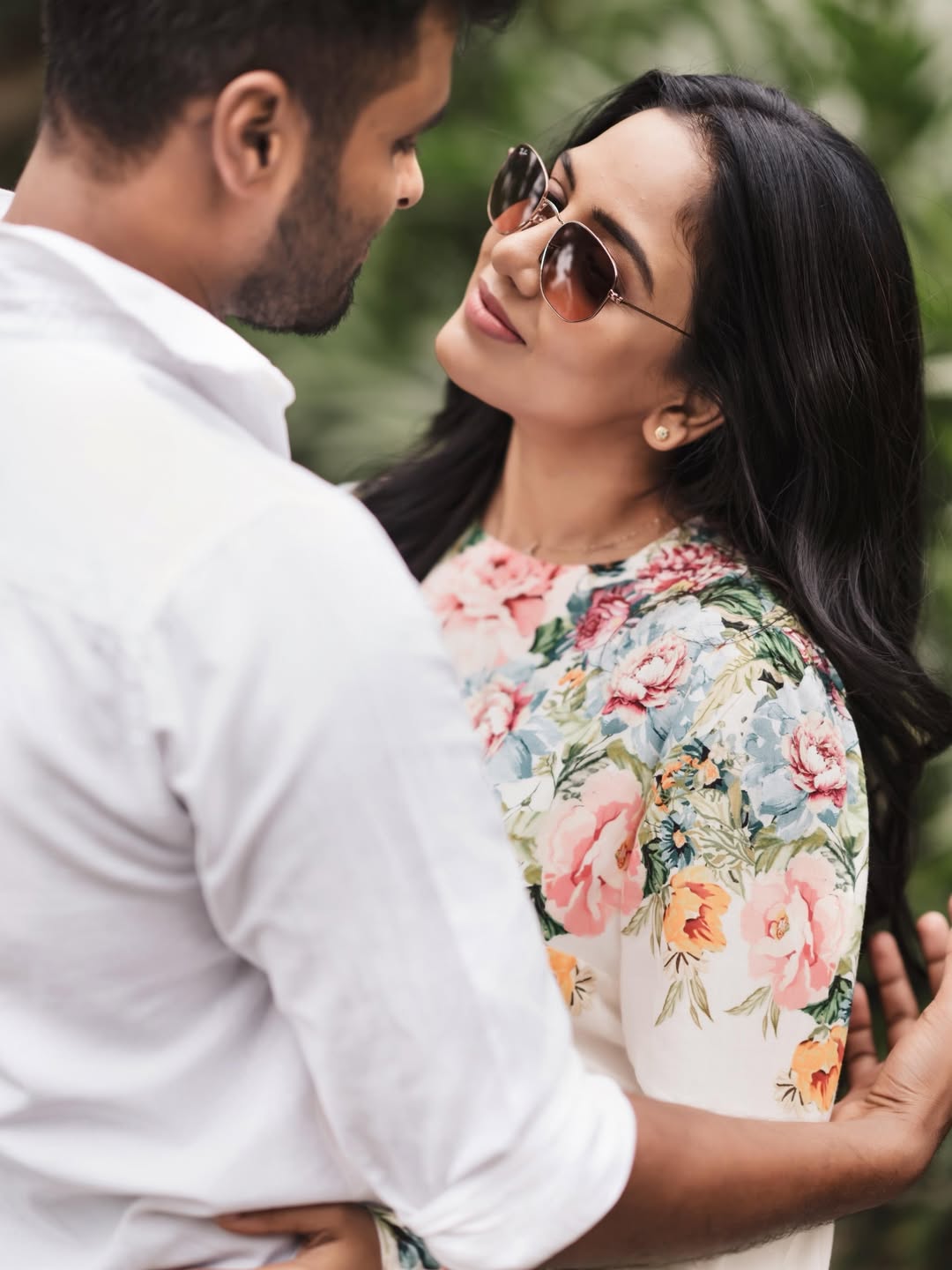 100% Love Pavani Reddy & Amir’s Silent Romance in Pictures Goes Viral