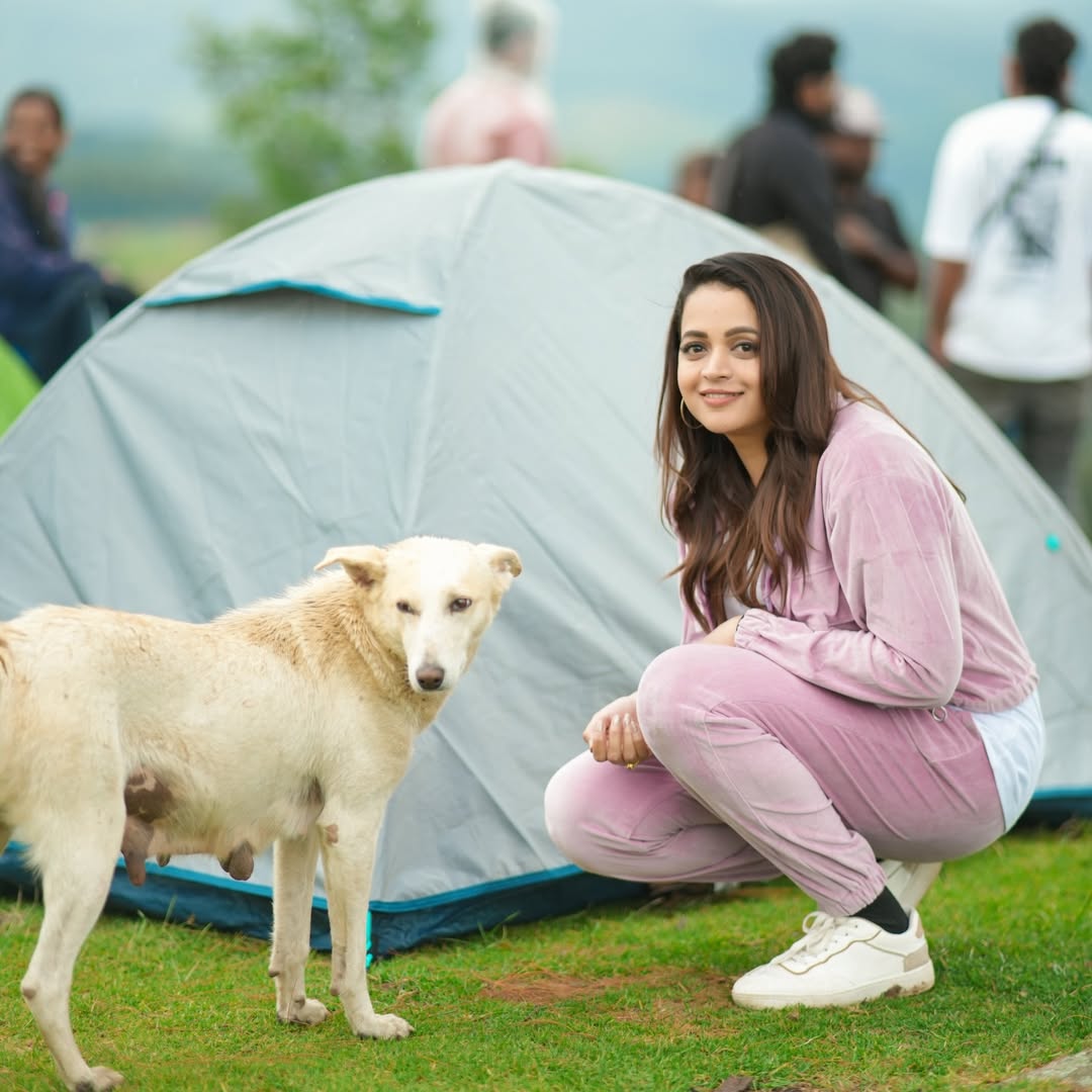 Actress Bhavana Recent Beautiful Photos Which Attracts Fans