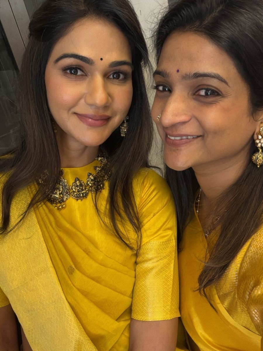 Allu Sirish haldi celebrations