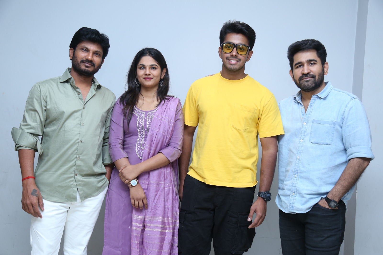 Ganesh Chandra RK Dhanusha Ajay Dhishan Vijay Antony pose
