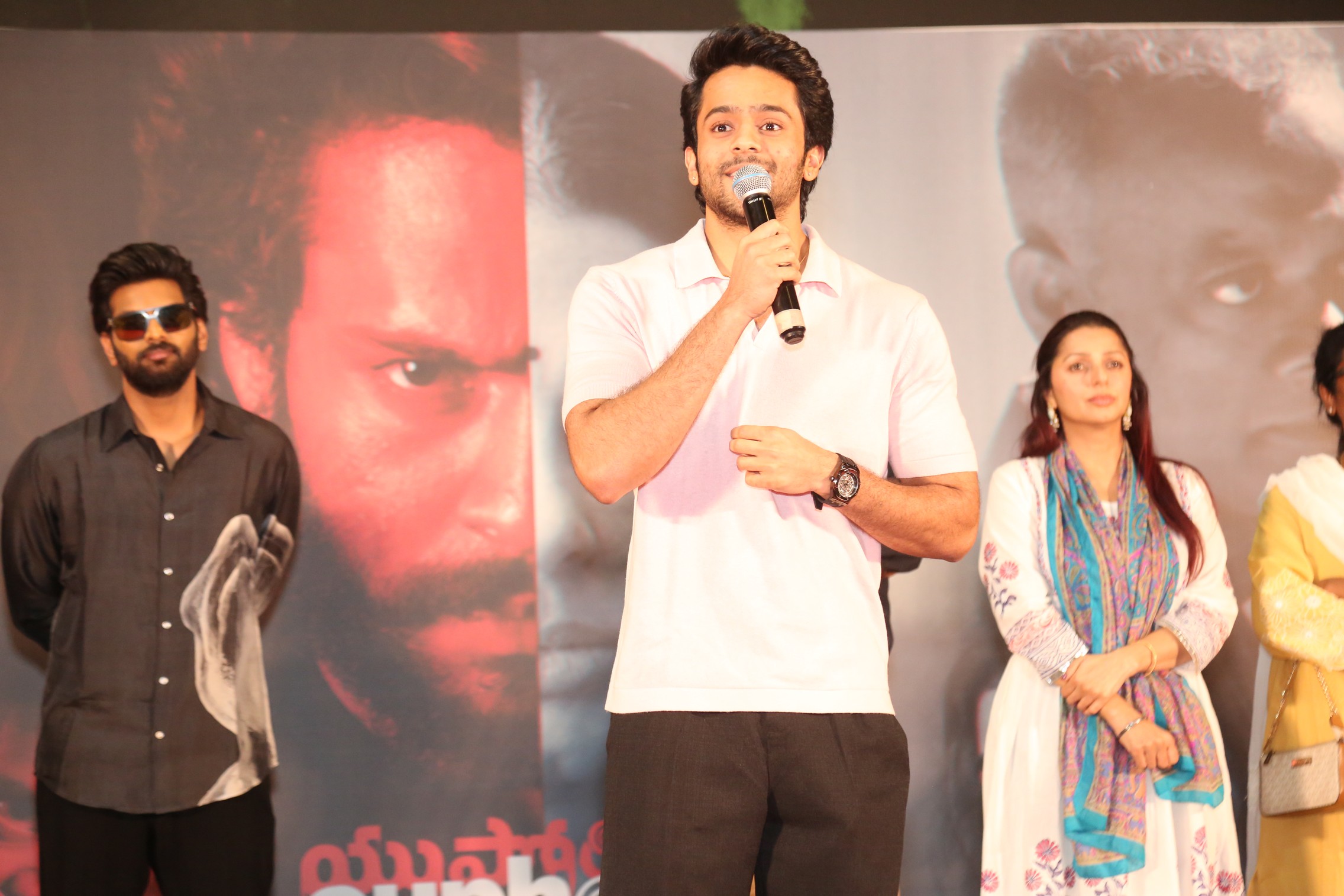 Vignesh Gavireddy speaking at event