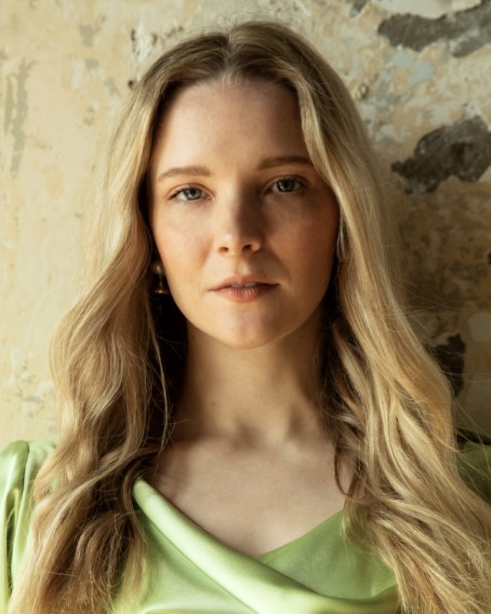 Supporting Cast Brings the Beatles Circle to Life