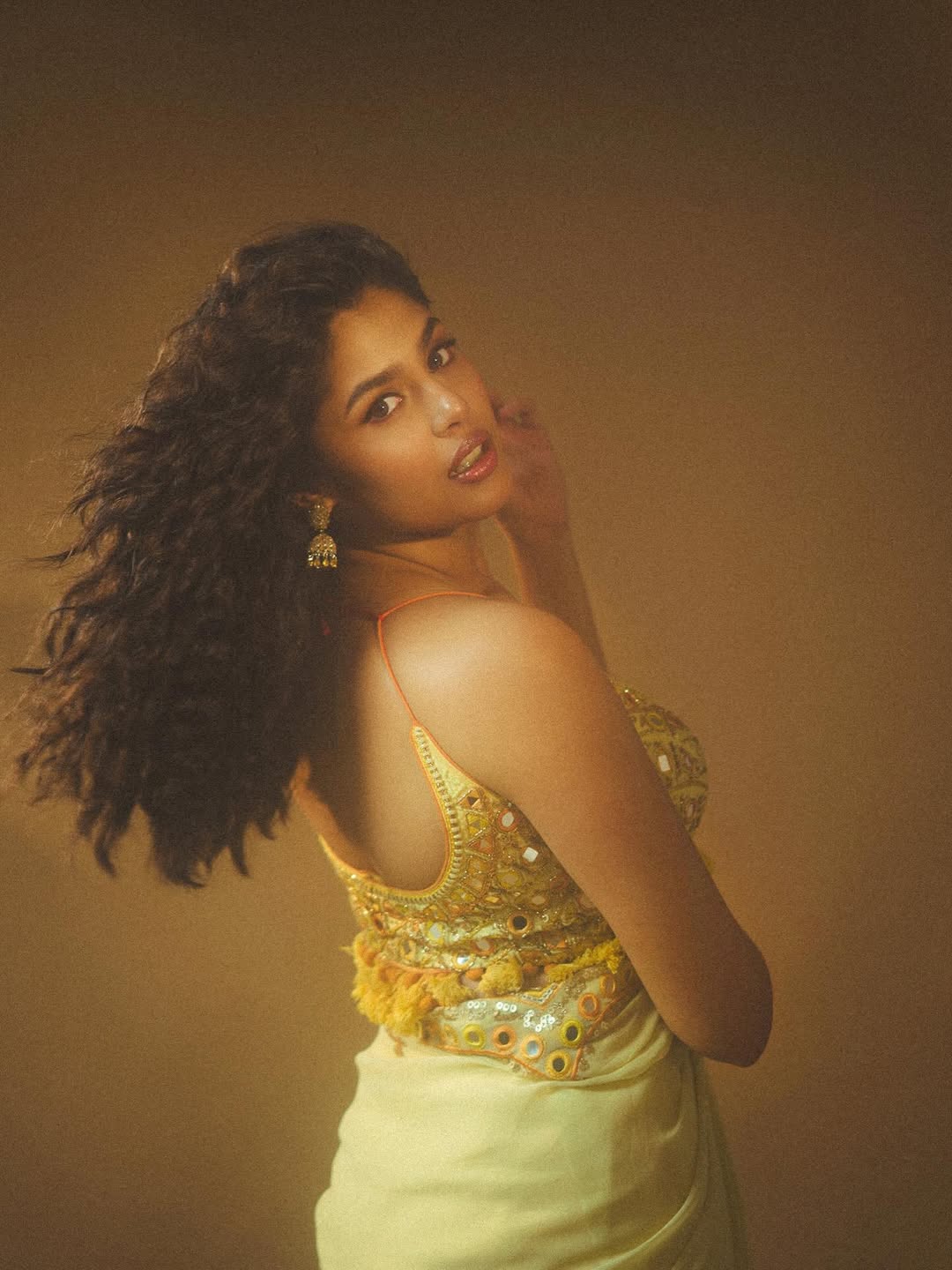 Faria Abdullah glamorous bold confident pose