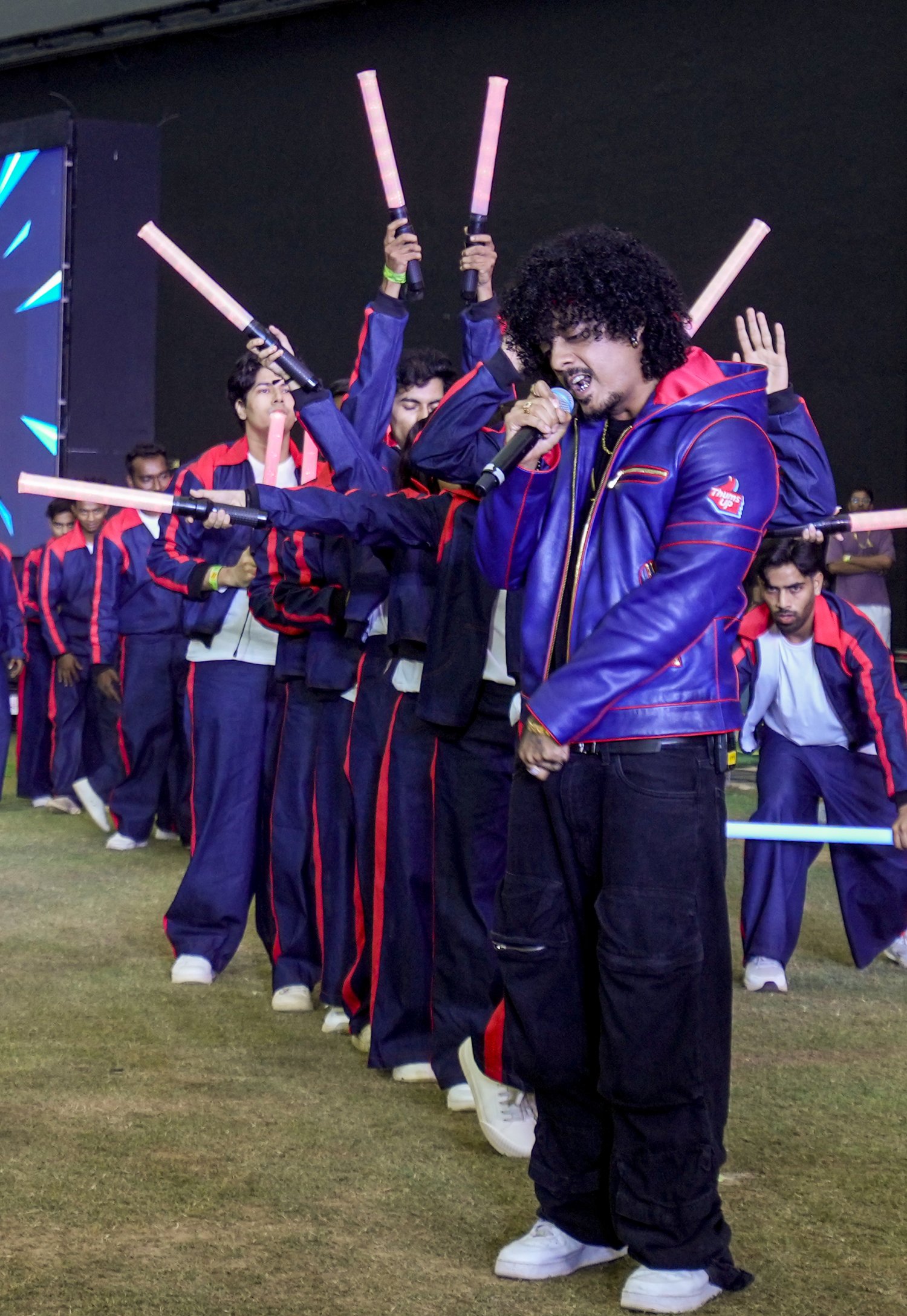 Big Dawgs Becomes the Anthem of the Night