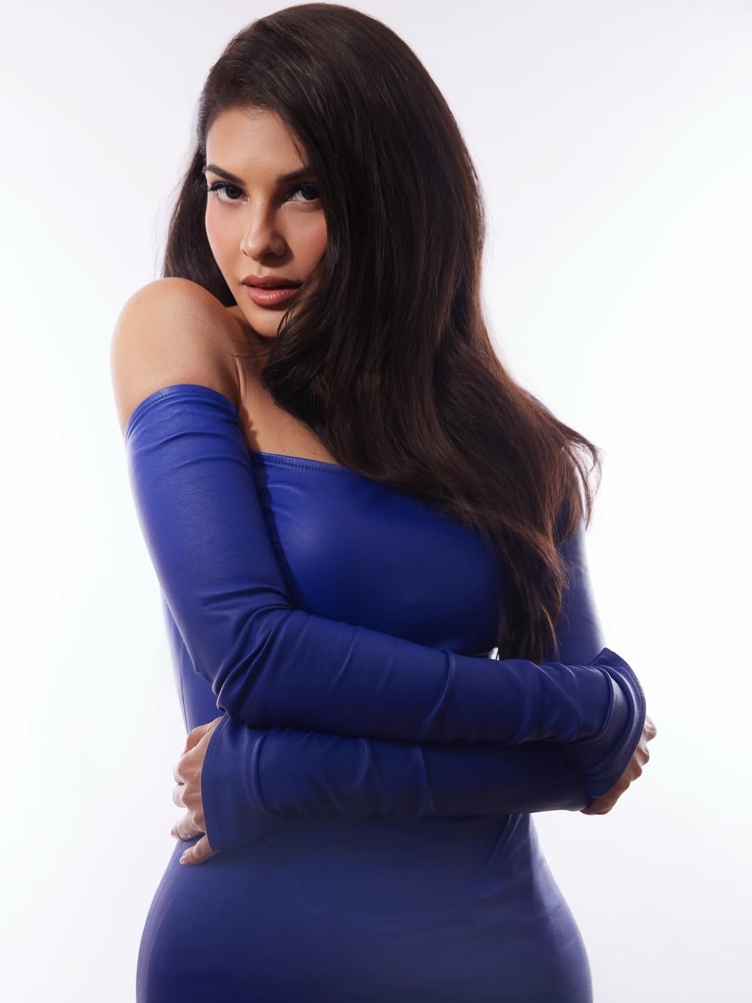 Jacqueline Fernandez minimal luxury fashion look