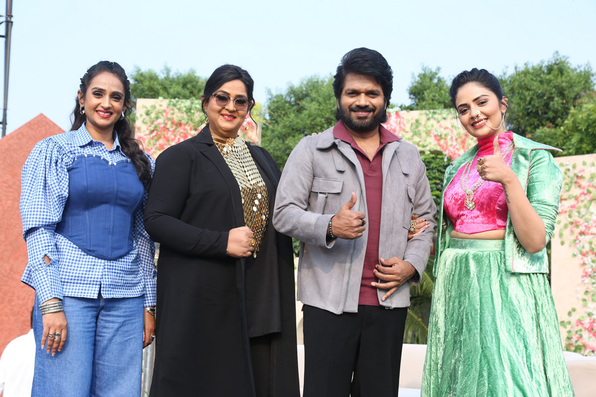 Show team at launch event