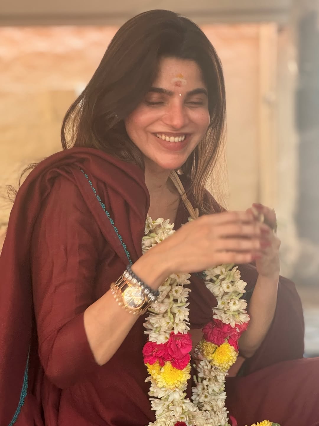 MahaShivaratri 2026: From Glamour Queen to Homely Beauty – Divya Bharathi’s Stunning Transformation at Tiruvannamalai