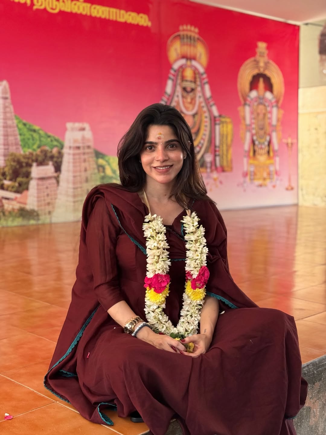 MahaShivaratri 2026: From Glamour Queen to Homely Beauty – Divya Bharathi’s Stunning Transformation at Tiruvannamalai