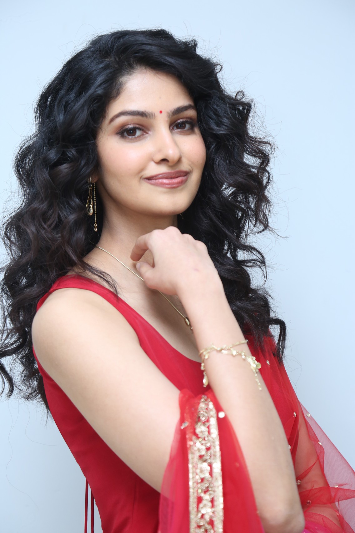 Manasa Varanasi in bold red glamorous look