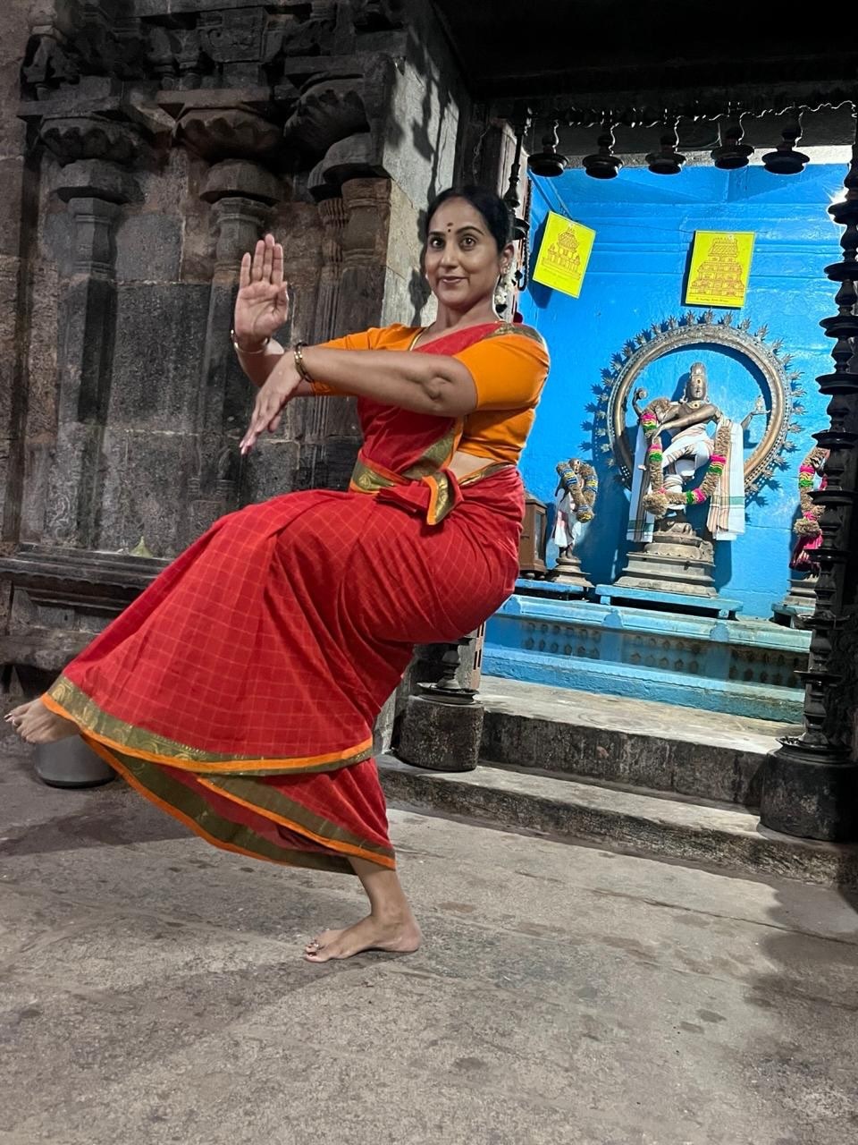 Metti Oli Fame Gayathri Shastry’s Maha Shivaratri Dance Photos Go Viral