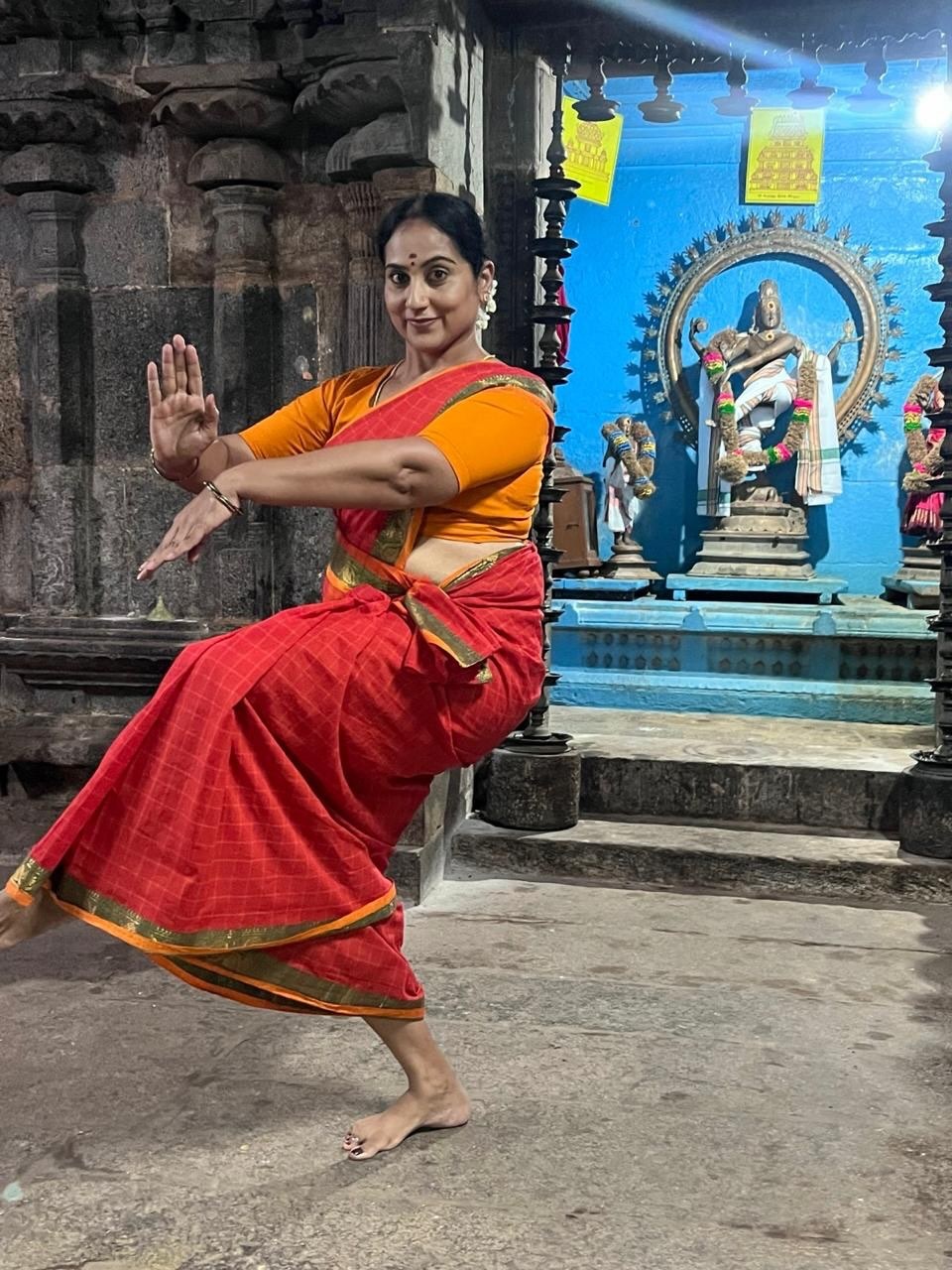 Metti Oli Fame Gayathri Shastry’s Maha Shivaratri Dance Photos Go Viral