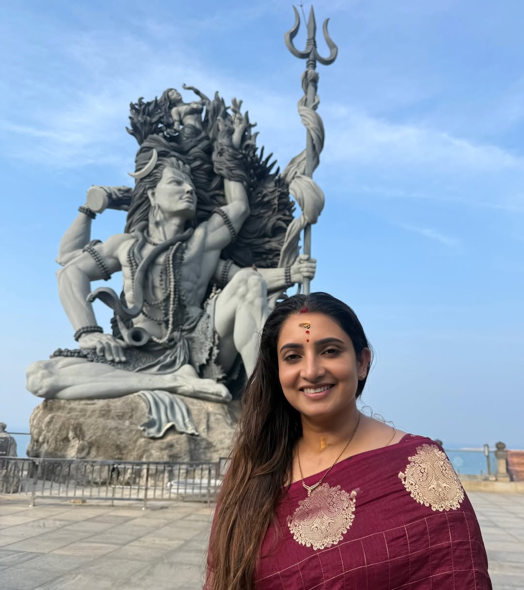 Pandian Stores Sujitha as Dhanalakshmi's Shivaratri Gallery: Devotion in Frames