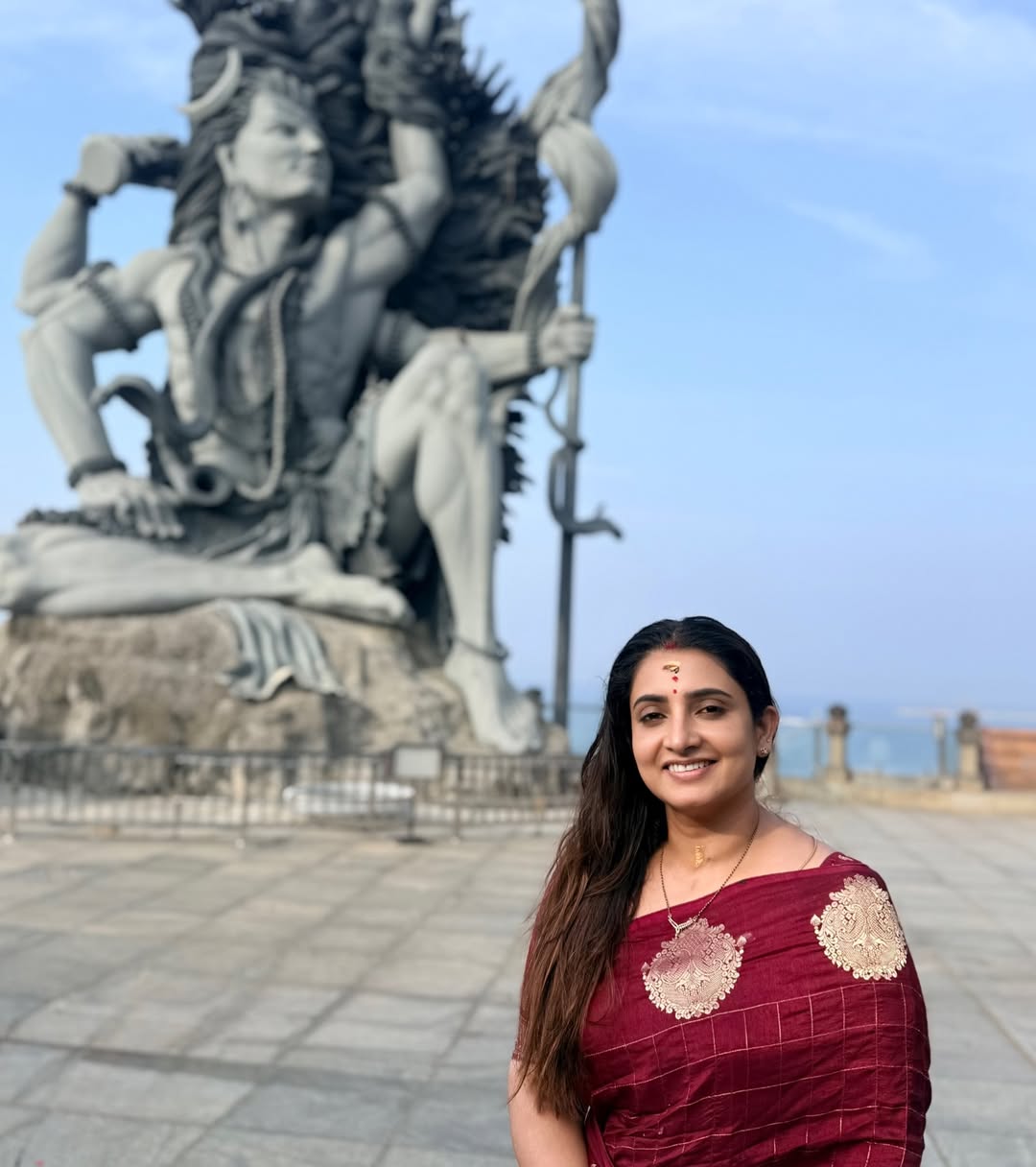 Pandian Stores Sujitha as Dhanalakshmi's Shivaratri Gallery: Devotion in Frames