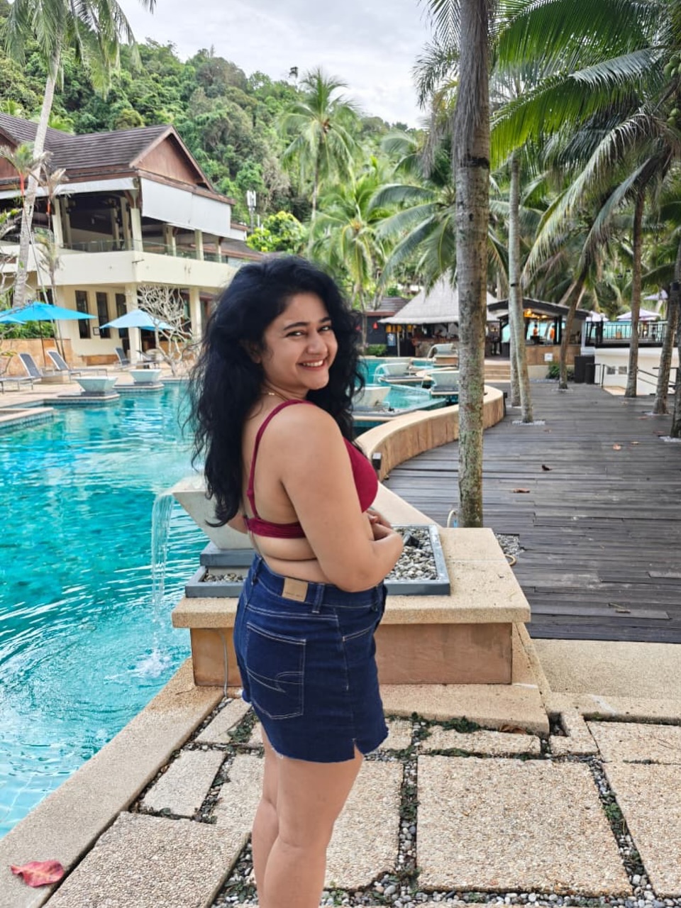 Poonam Bajwa Thailand tour pics