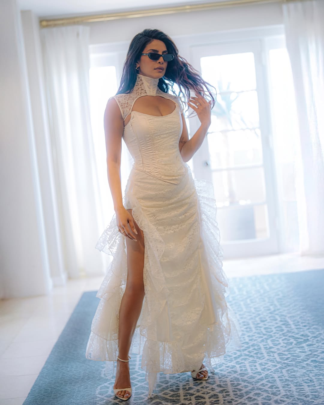 Structured White with an Edge