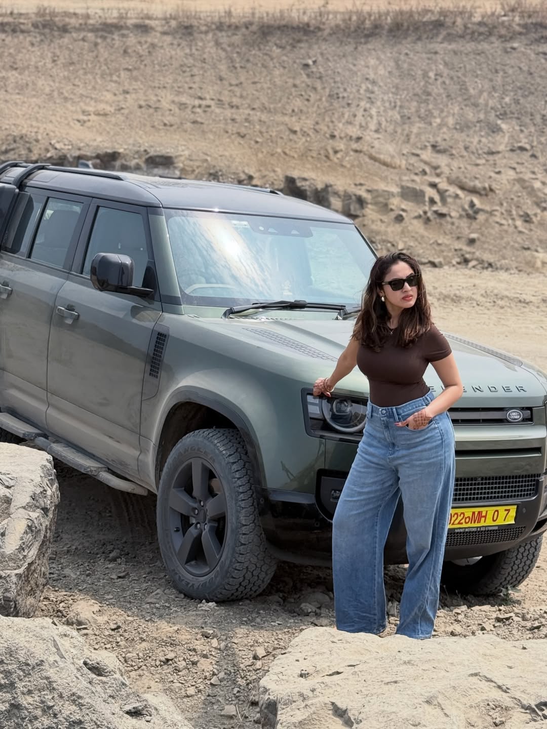 Priyanka Kholgade sleek desert look near Land Rover