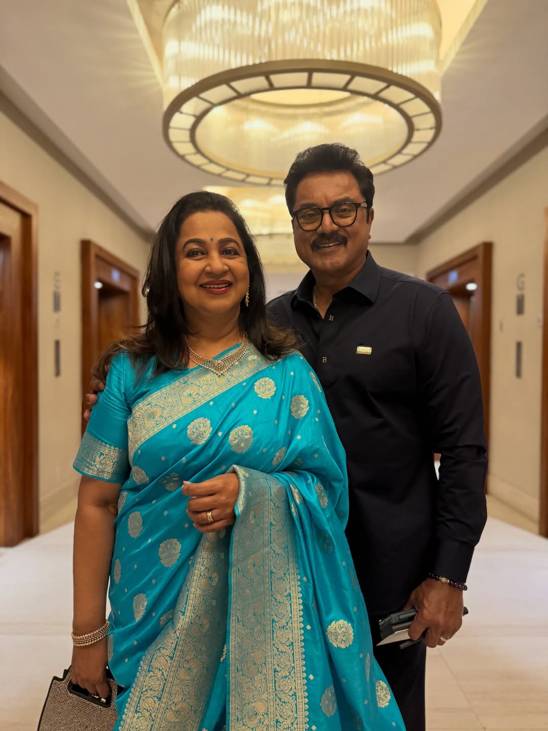 Radikaa Sarathkumar Celebrates Them 25th Wedding Anniversary Romantic Photos