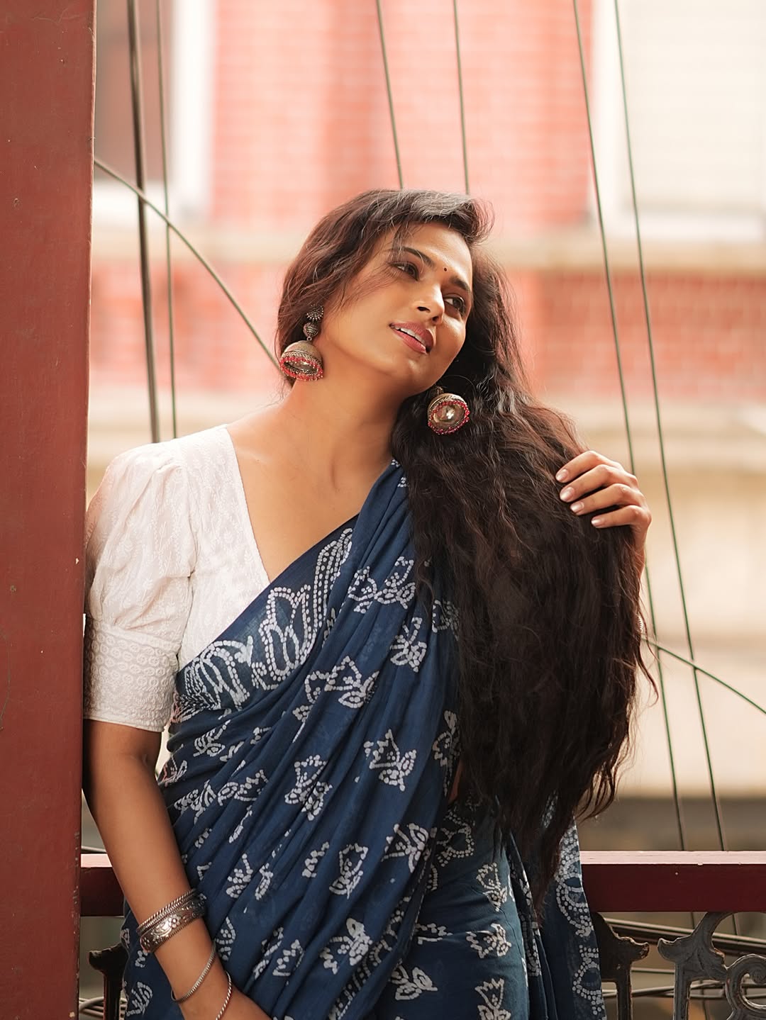 Ramya Pandian stylish saree diva vibes