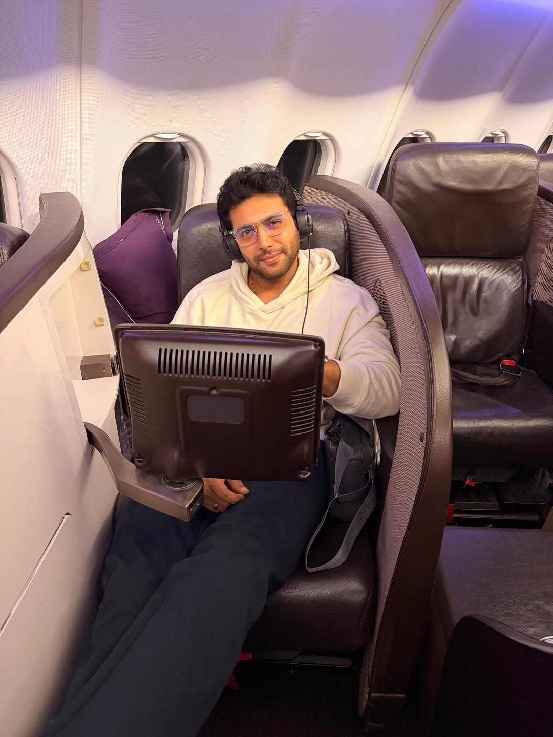 Ravi Mohan latest look photos