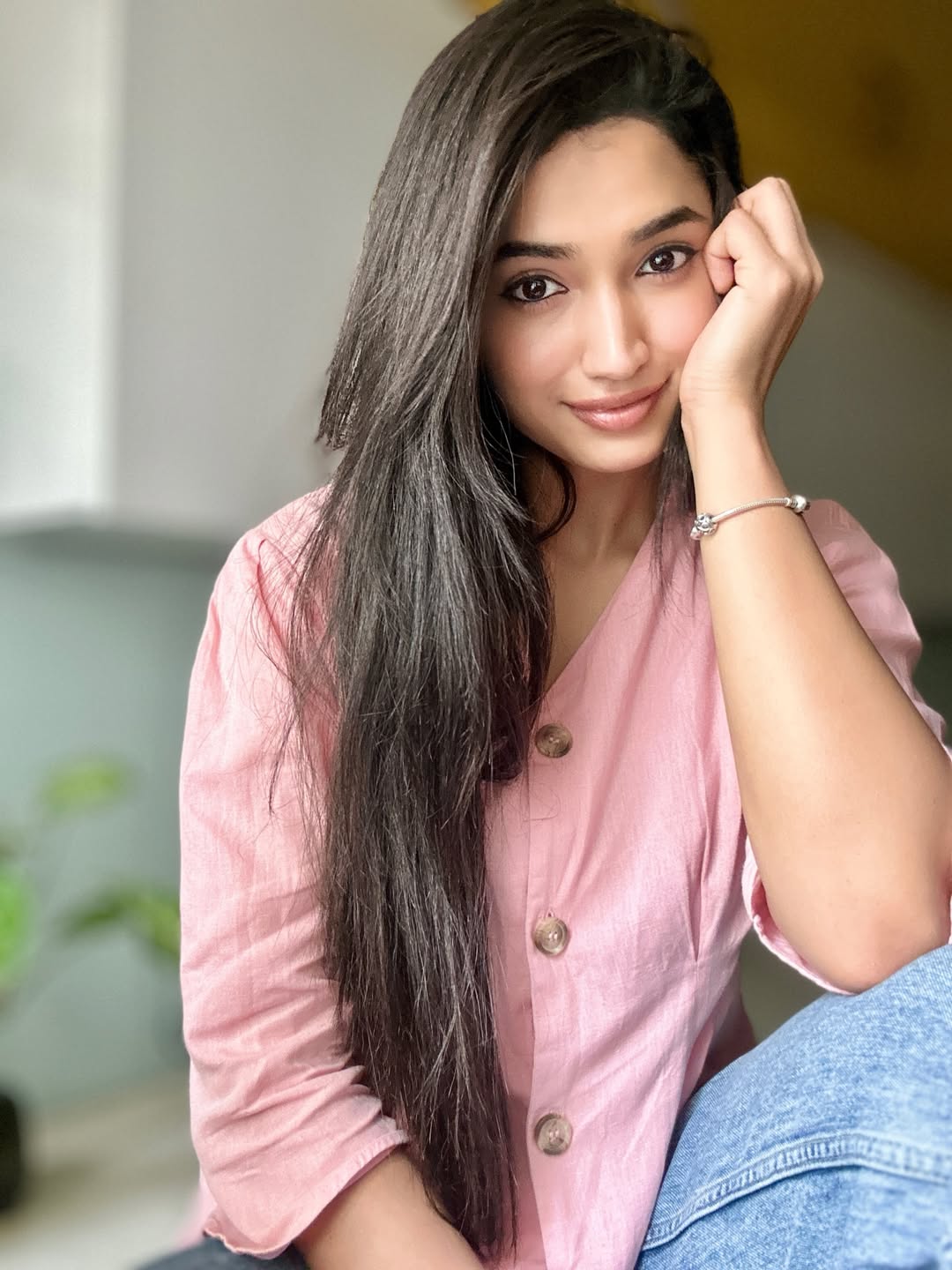 Reeshma Nanaiah charming pink fashion moment