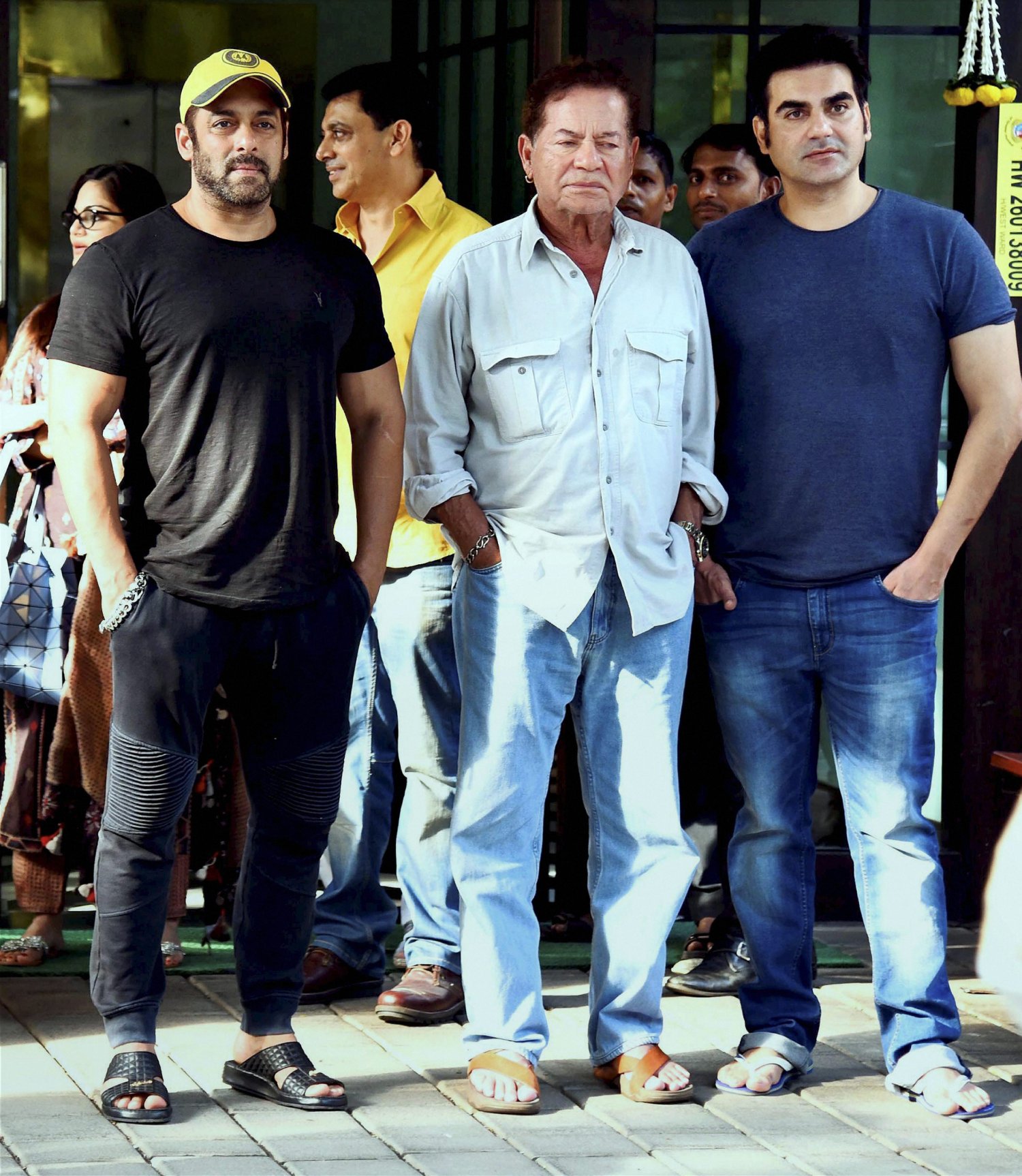 Salman Khan and Family Visit