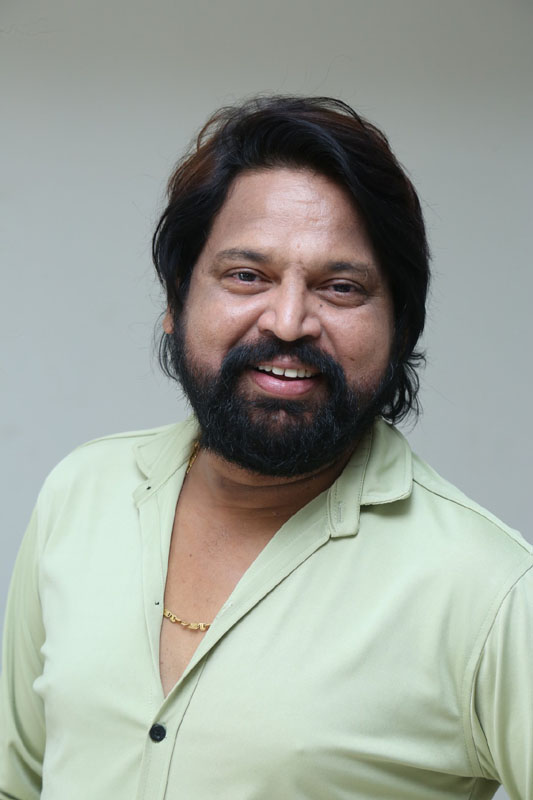 Bhole Shavali posing at film event